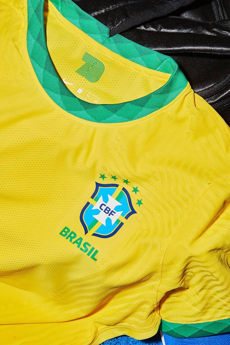 Neymar Brazil jersey