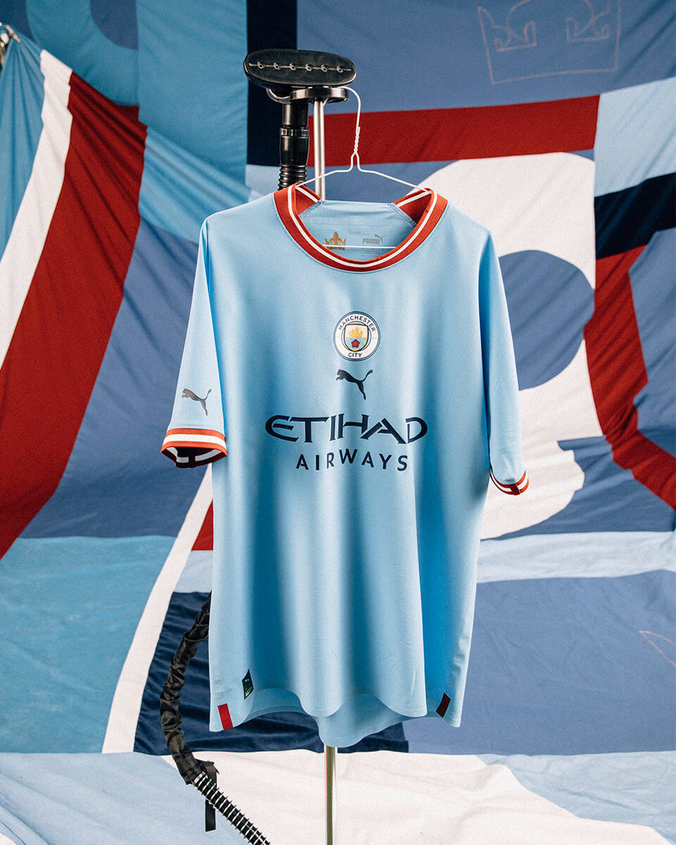 new Manchester City home jersey