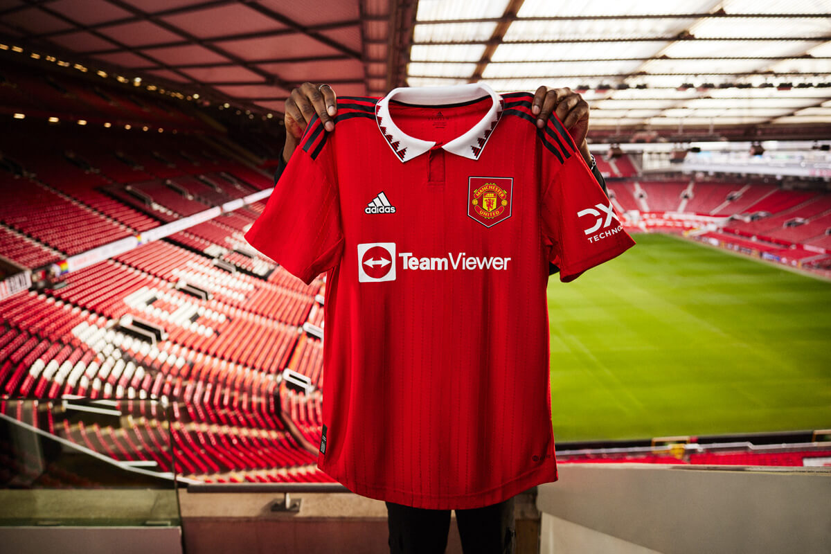 new Manchester United home shirt