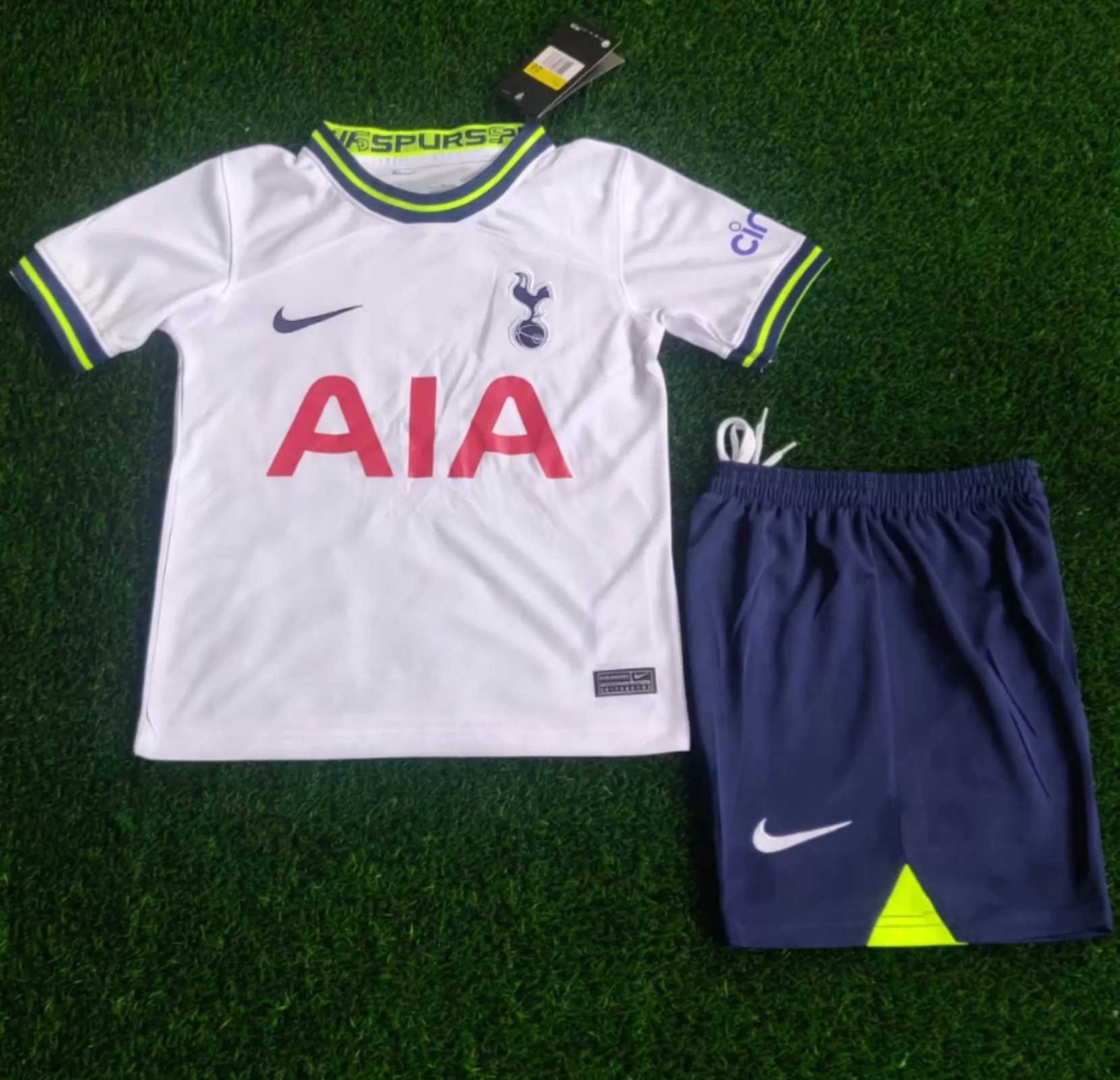 Youth Tottenham Hotspur Jersey Kit 2022/23 Home