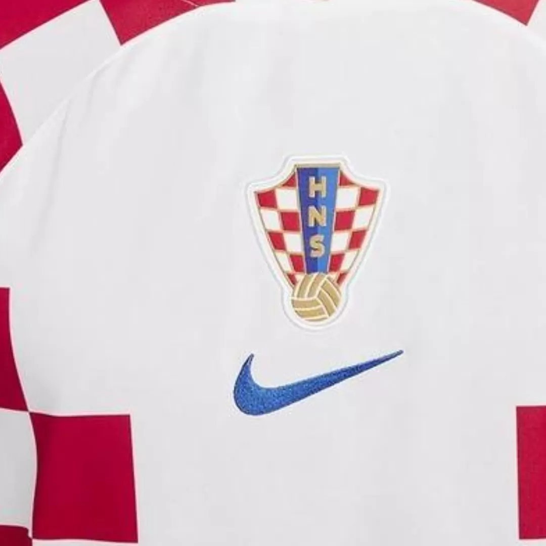 LIVAKOVIĆ #1 Croatia Jersey 2022 Home World Cup